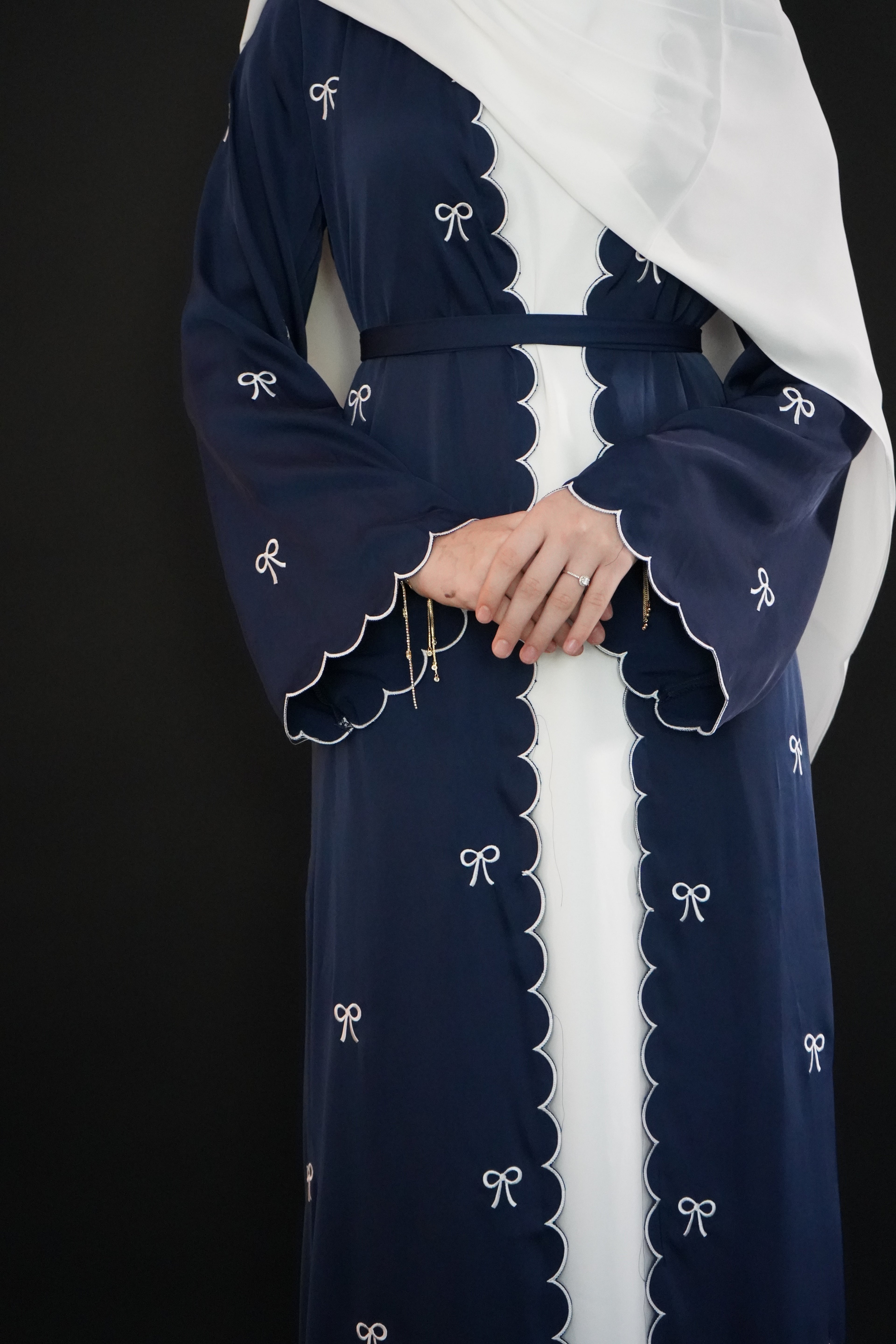 One Piece - Bow Abaya - Navy