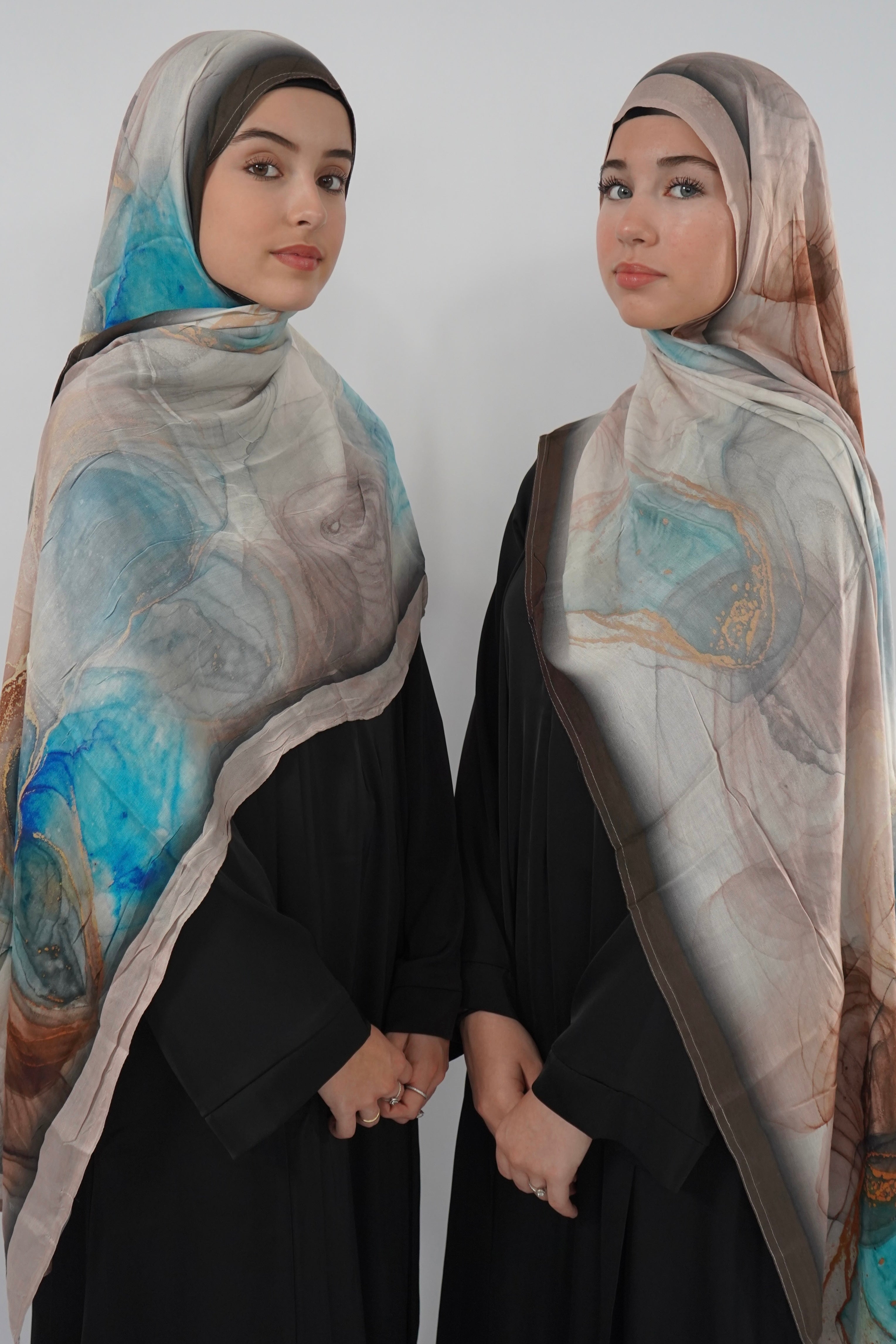 Print Modal Hijab - Tranquil Oasis