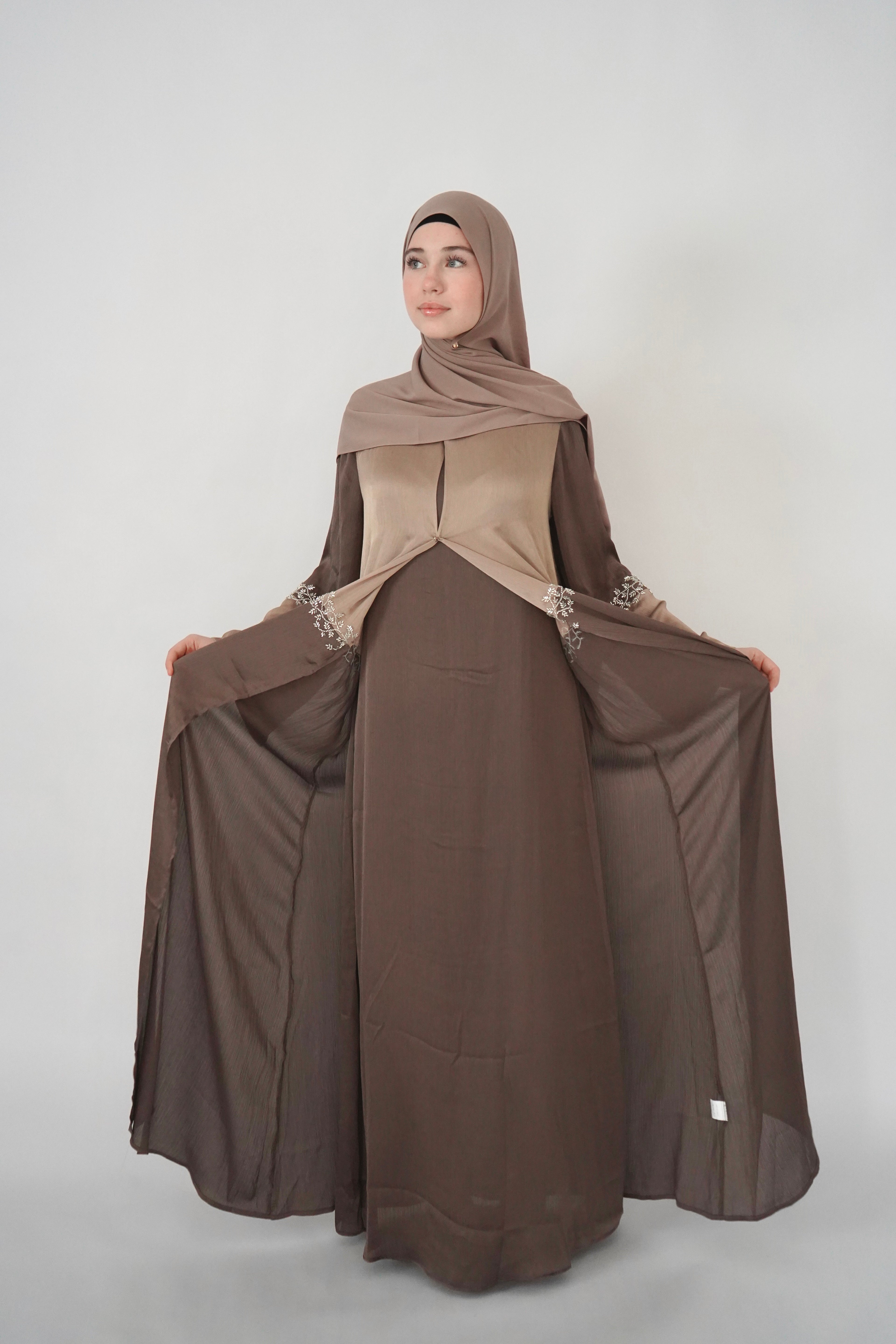 Two Piece Beaded Abaya - Brown