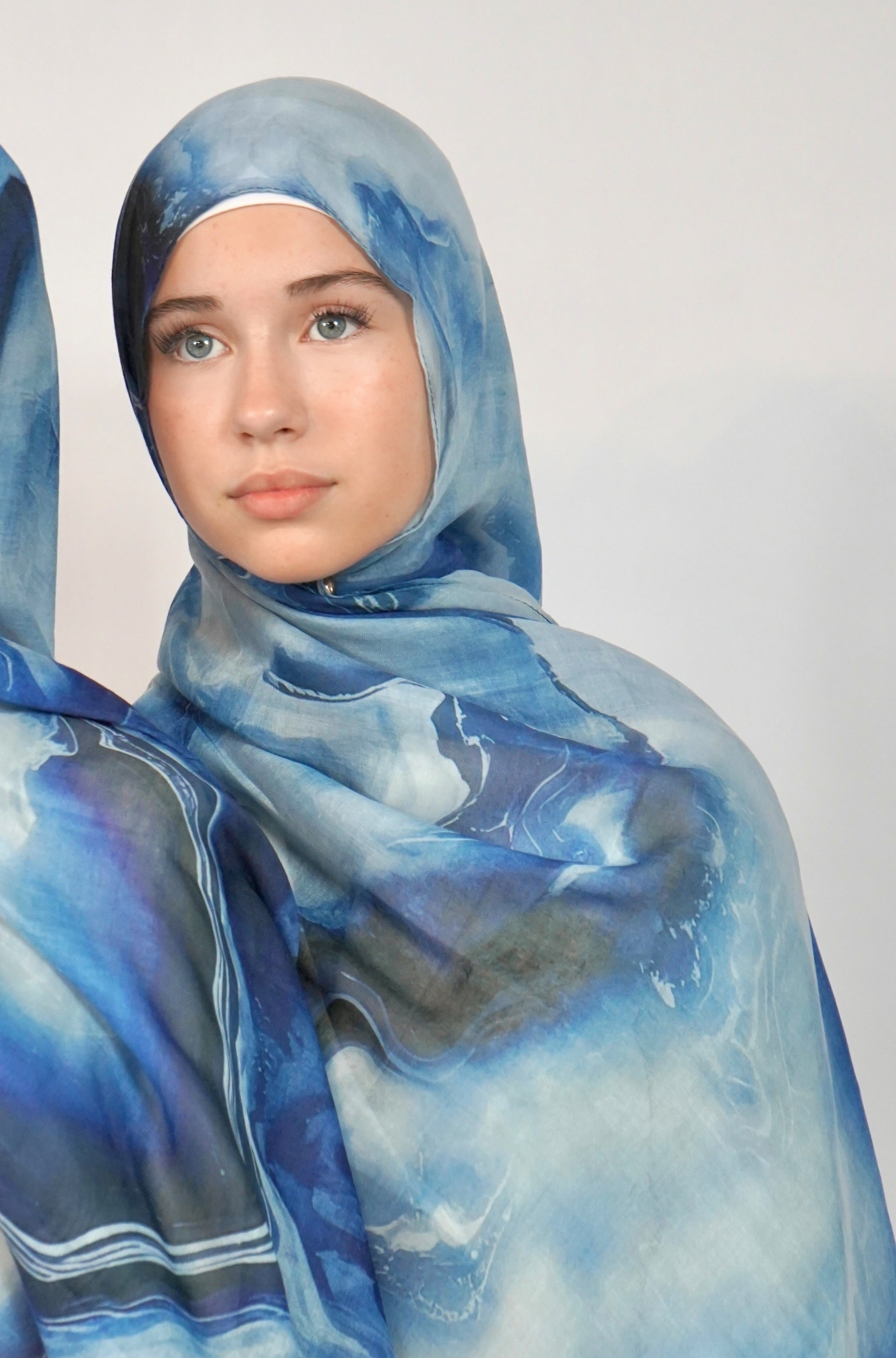 Print Cotton Hijab - Blue Mirage