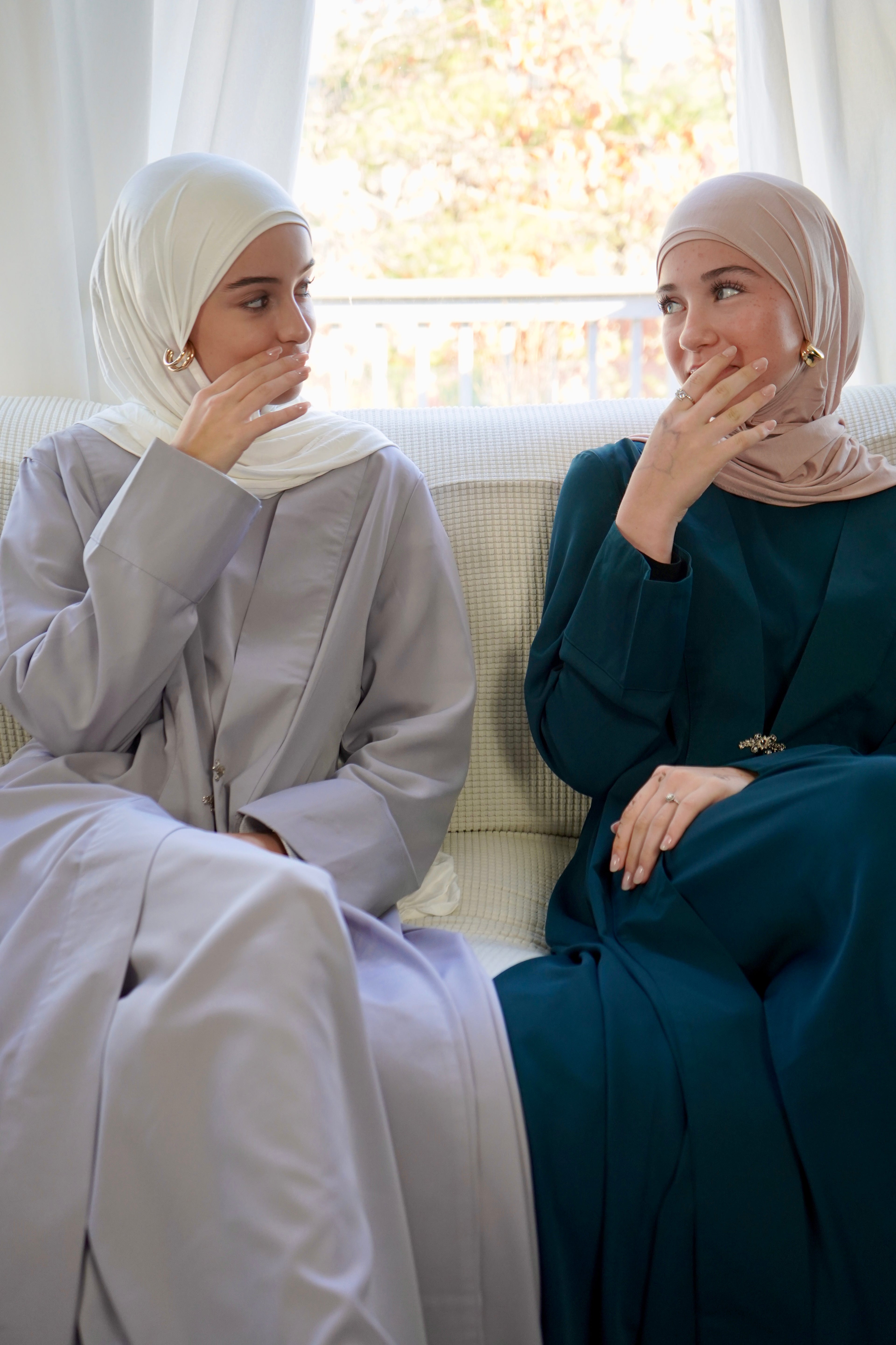 Two Piece Buckle Abaya- Gray