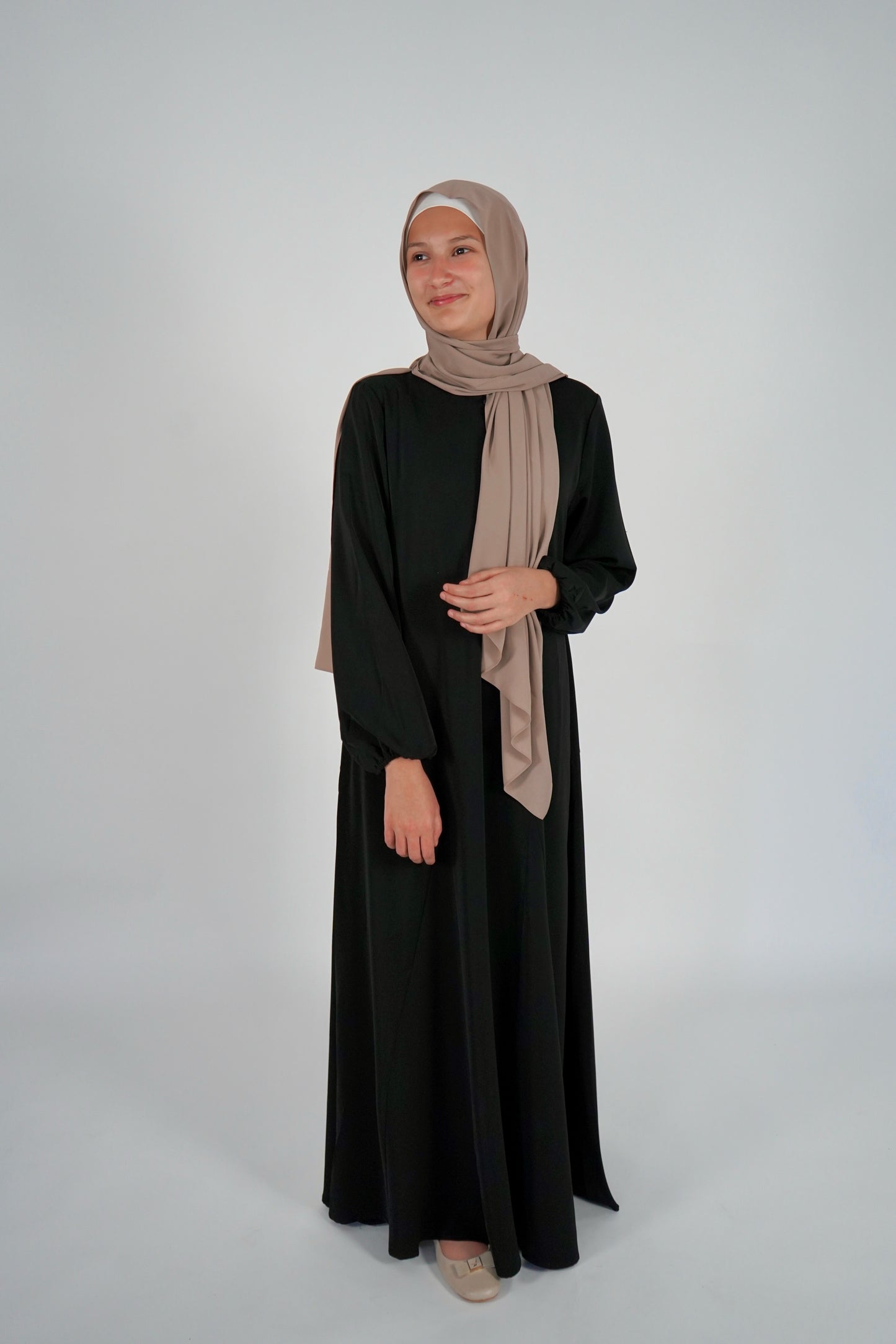 Simple Uniform Abaya - Black