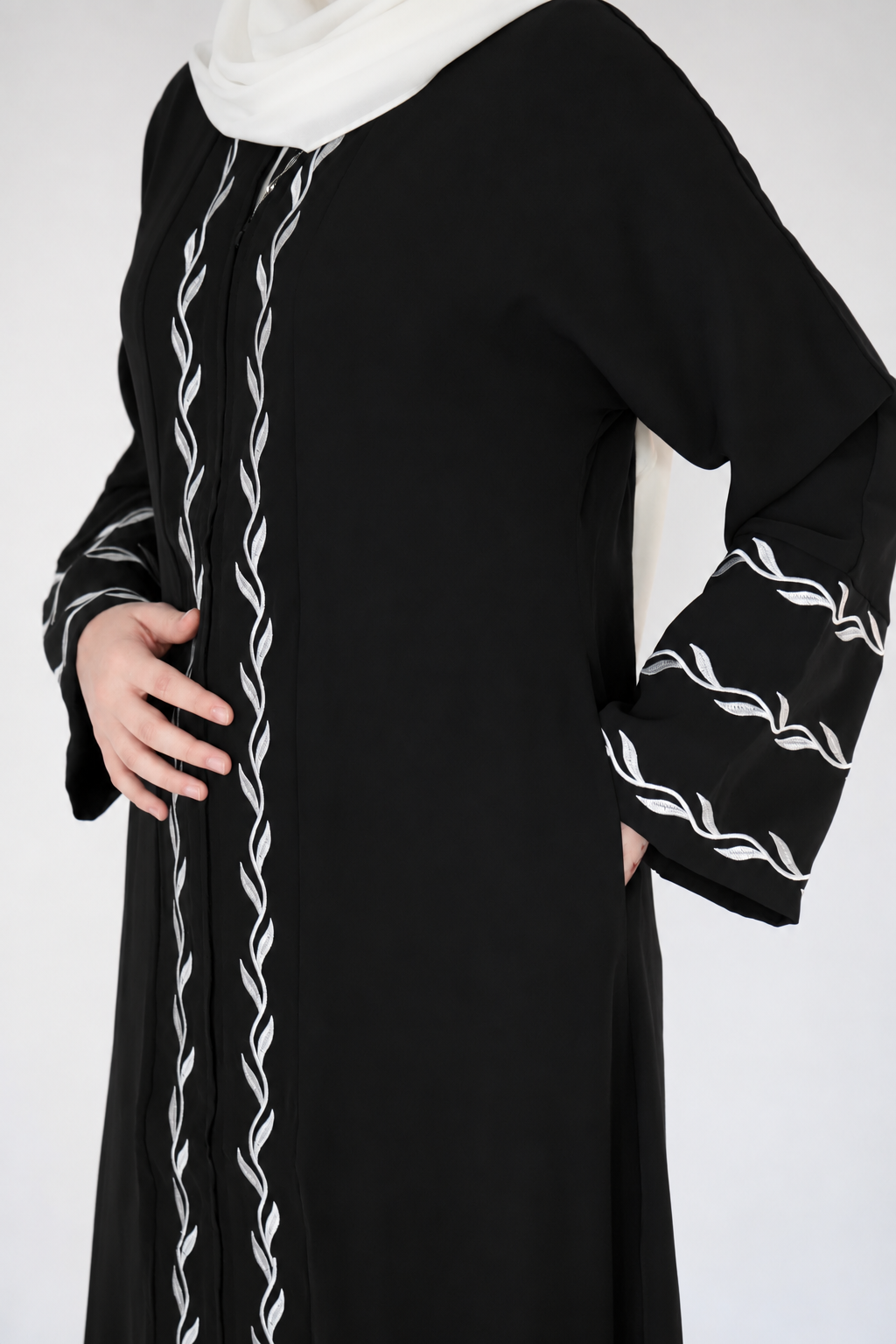 Zip Up Embroidery Abaya - Black