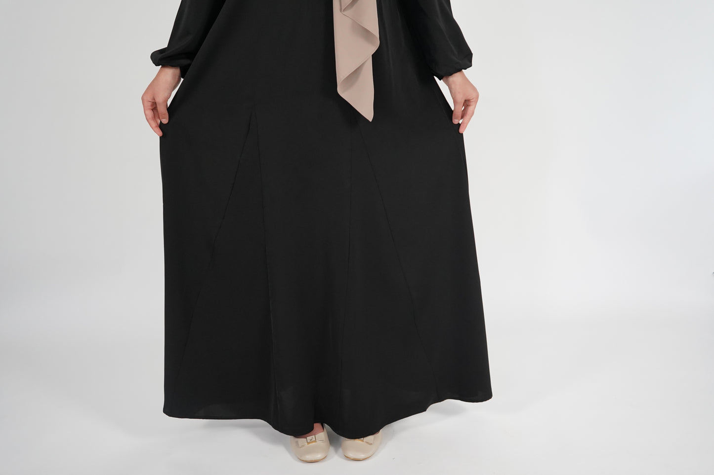 Simple Uniform Abaya - Black