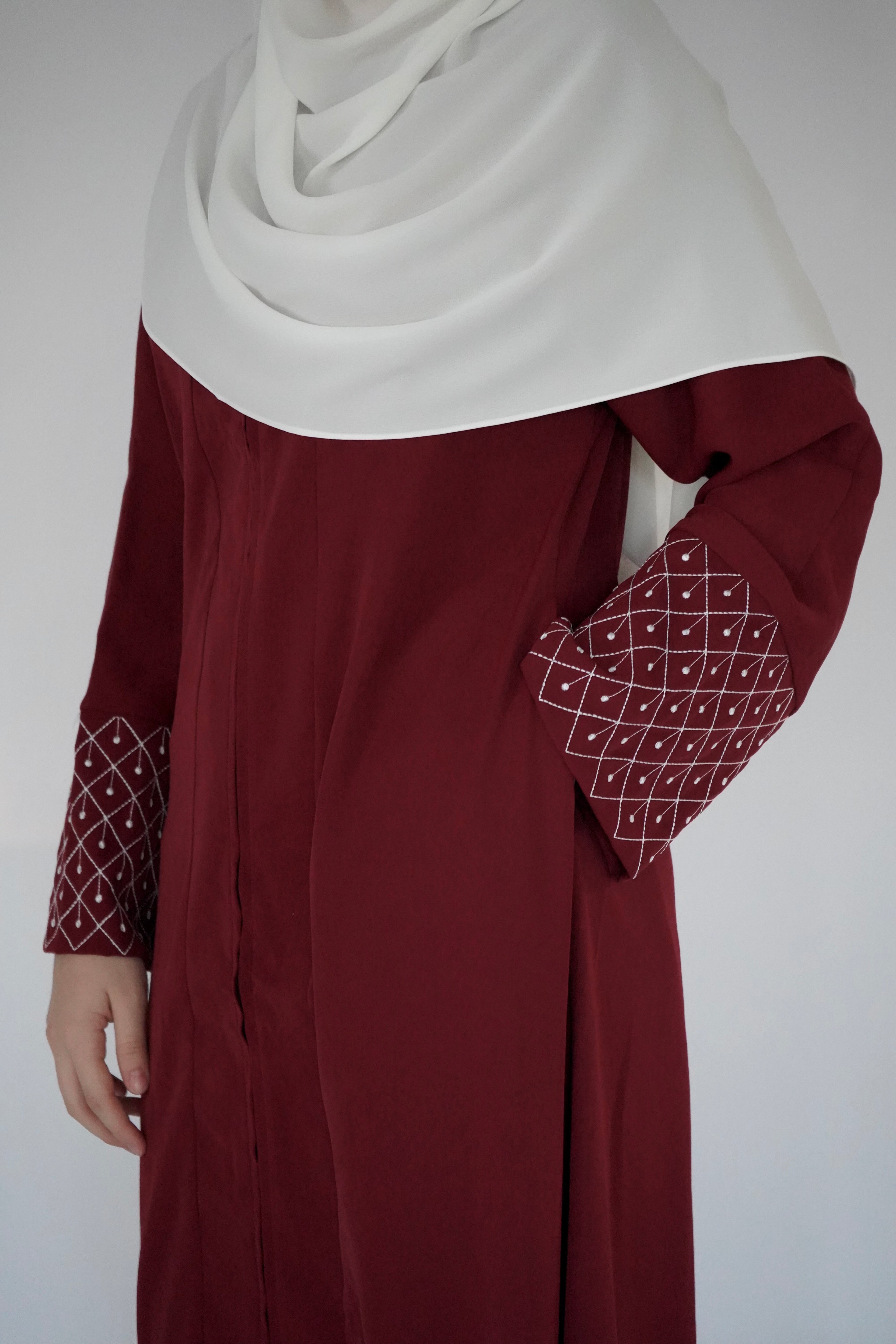 Zip Up Embroidery Abaya - Maroon
