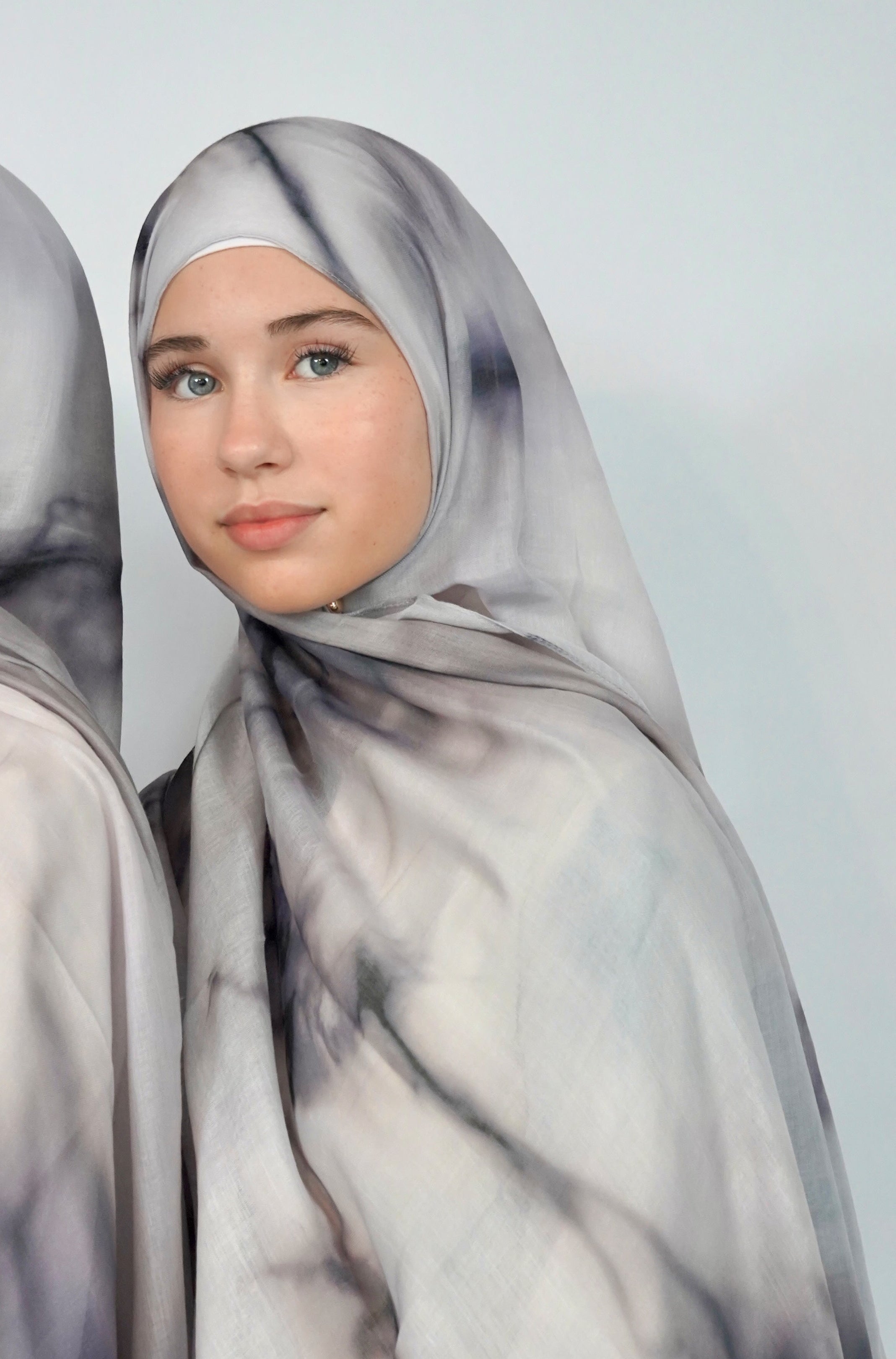 Print Cotton Hijab - Shadow Smoke