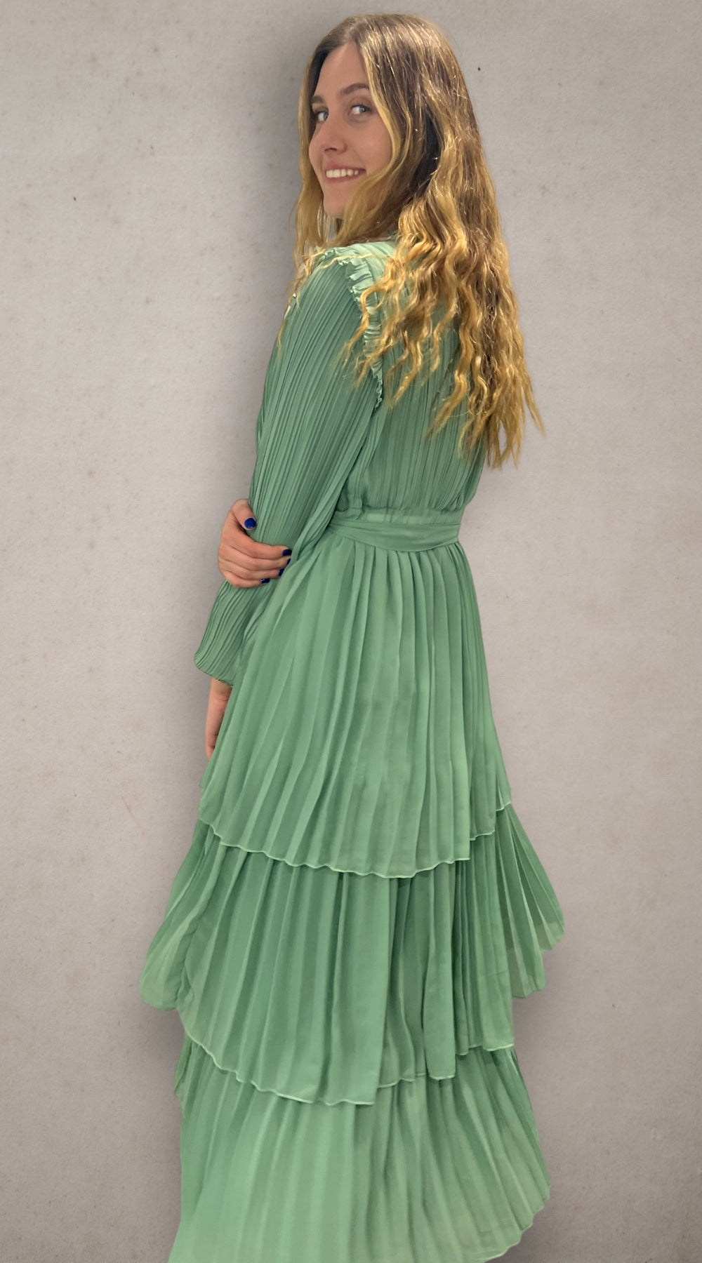 Three floor 2024 green dress