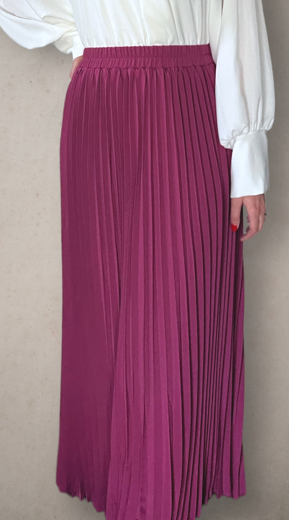 Pleated Skirt Magenta