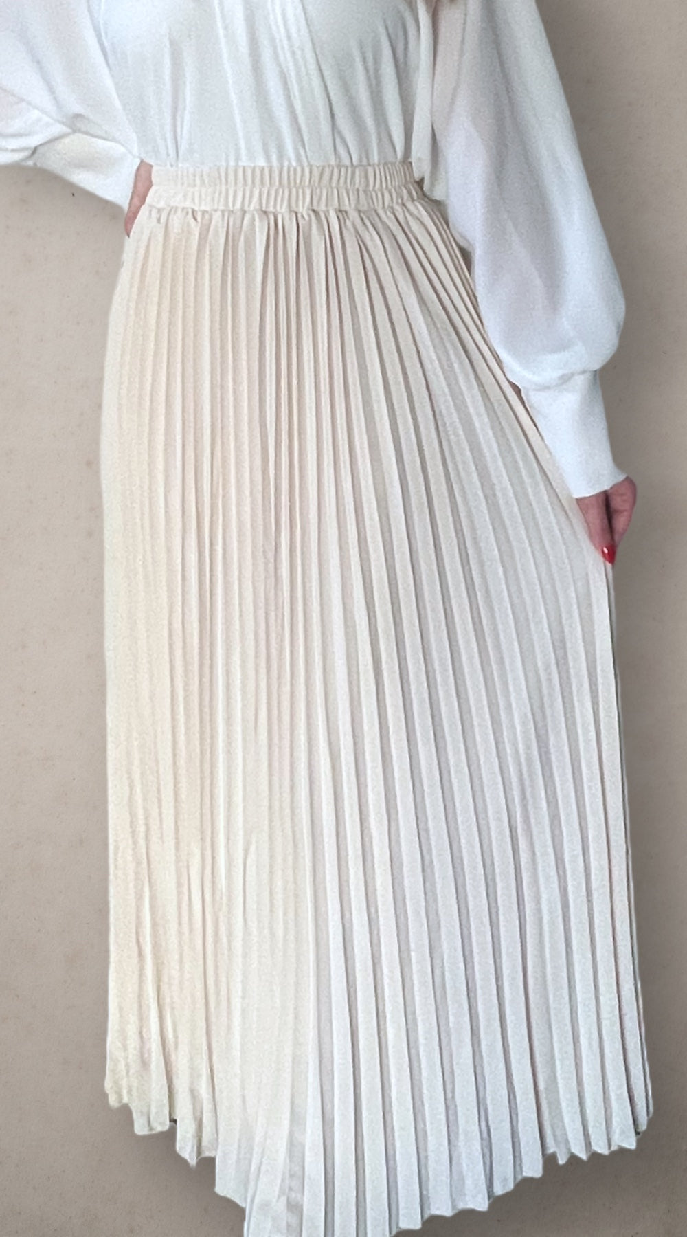 Pleated Skirt Beige