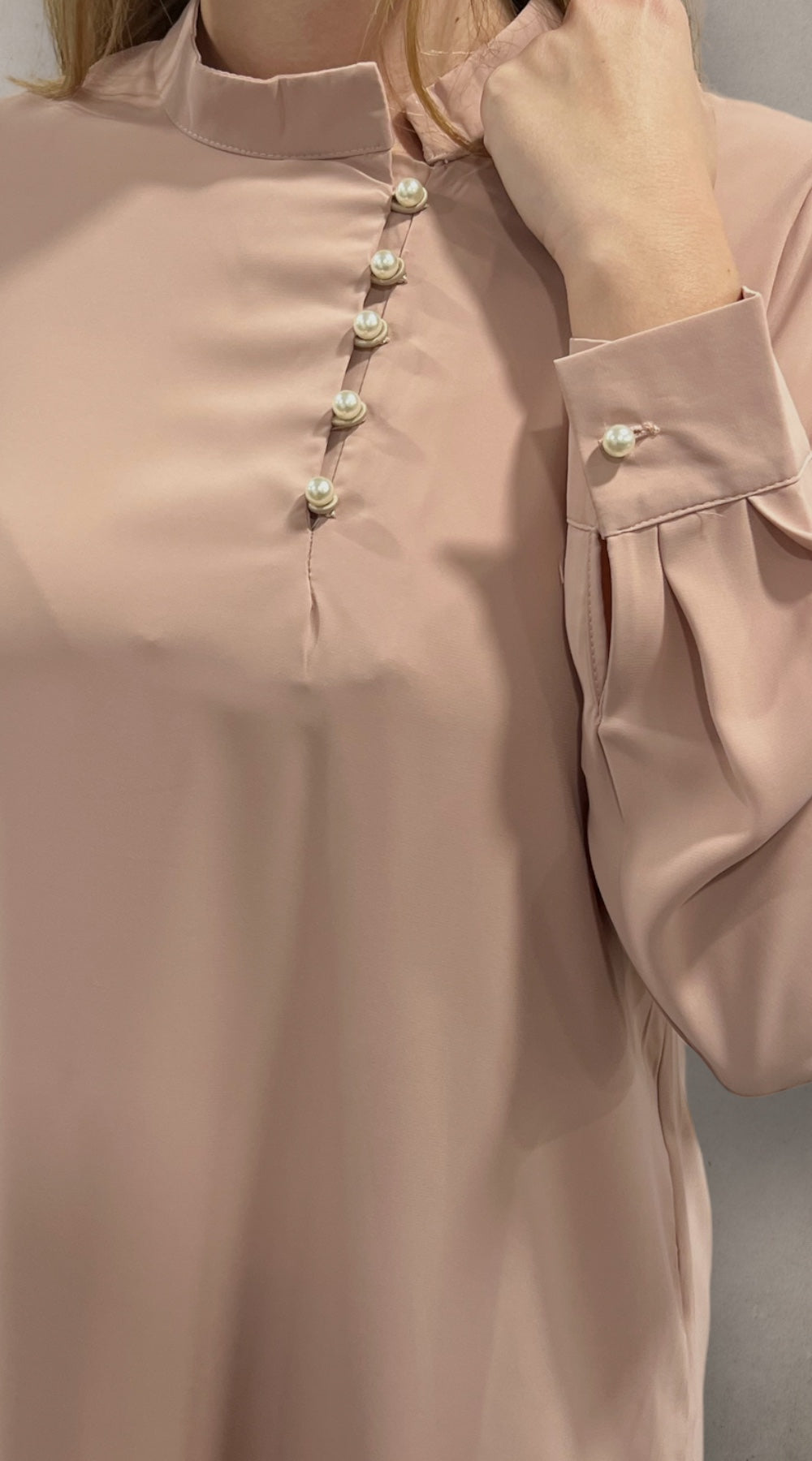 Pearl Side Button-Up Abaya Light Pink